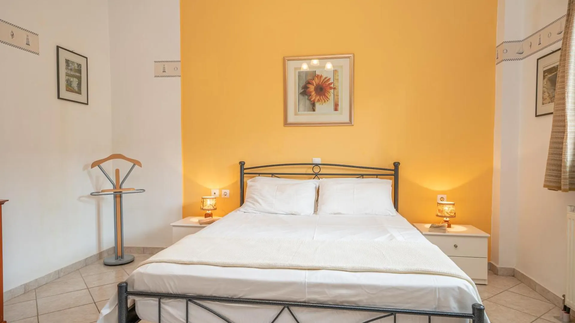 Faos Luxury Apartments 2 Agia Efimia